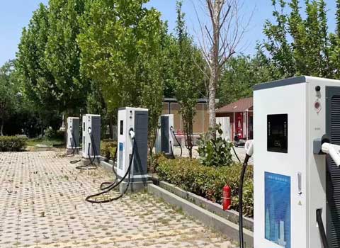 安陽市五一廣場(chǎng)工惠新能源充電站項(xiàng)目(圖3)